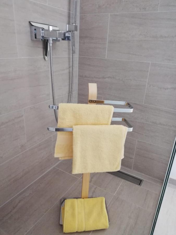 Apartmani Deluxe Jasenice  Extérieur photo